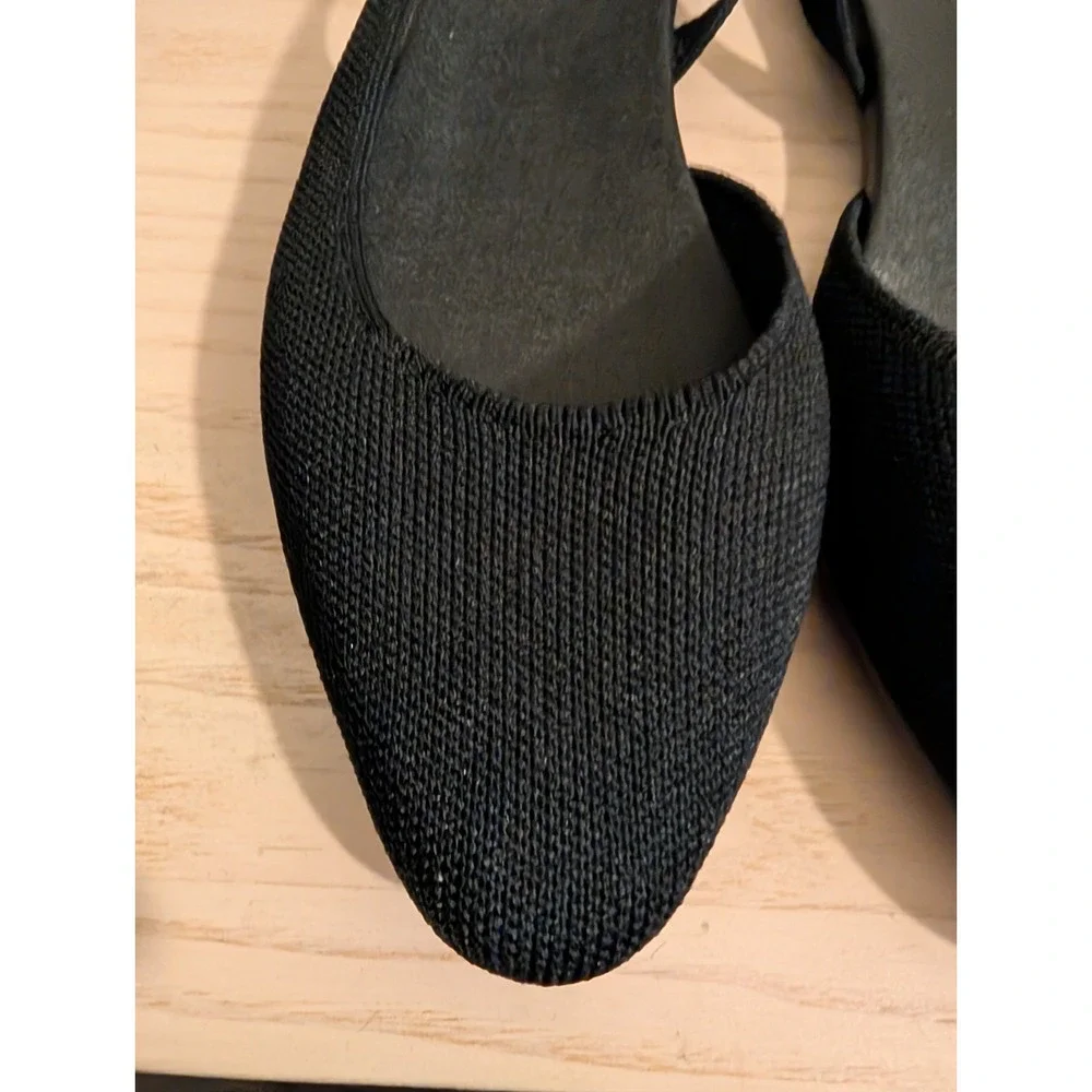 Rothy's THE ALMOND - SLINGBACK Size 8 Women's Black Barely Worn EUC